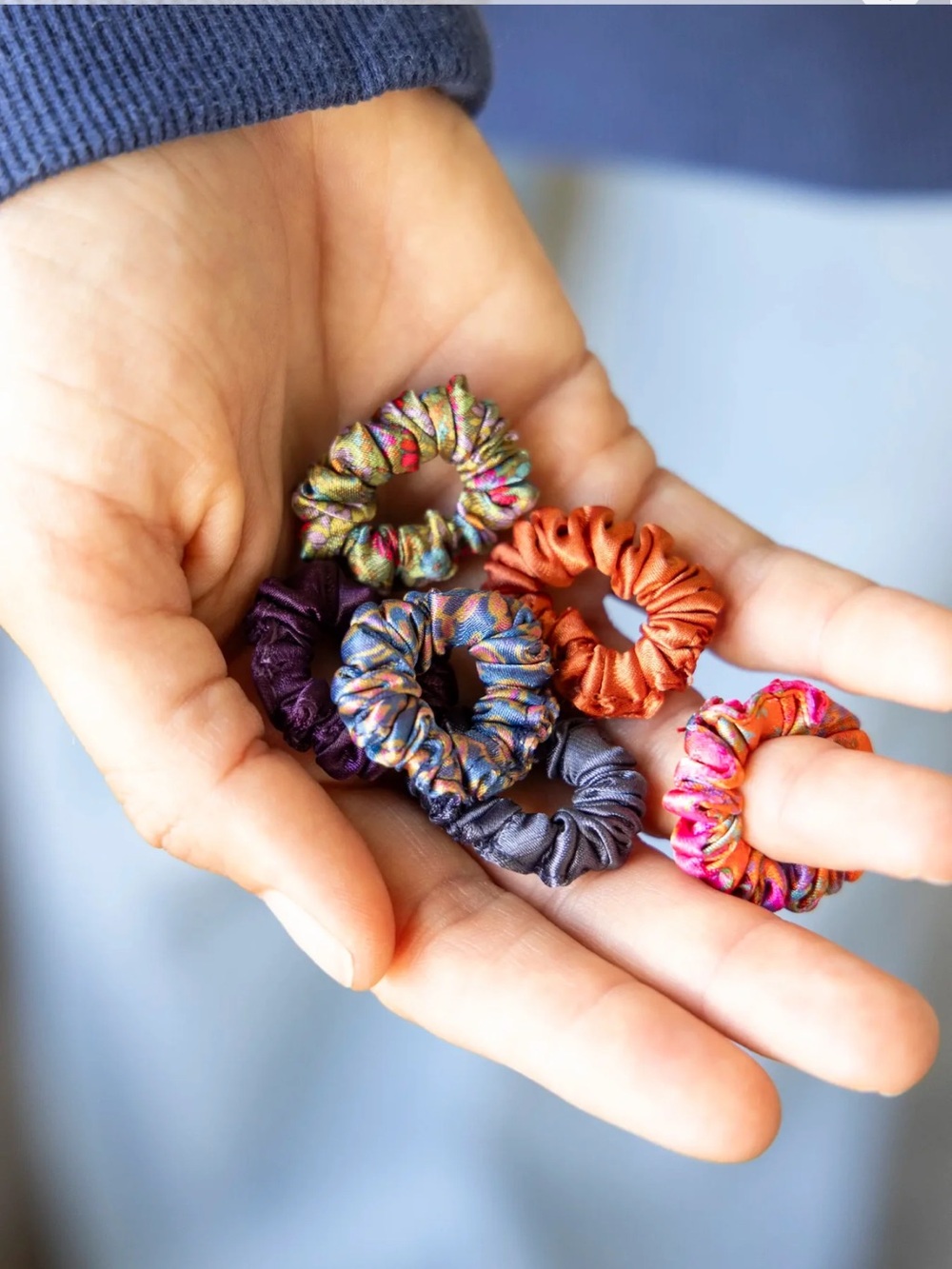 NWT Natural Life Mini Satin Scrunchies, Set of 6 - Berry